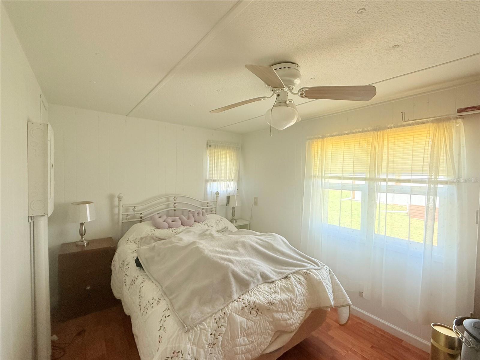 SLEEPY HOLLOW MOBILE ESTATES - Residential