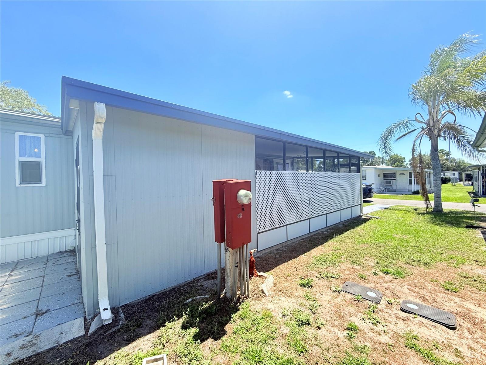 SLEEPY HOLLOW MOBILE ESTATES - Residential