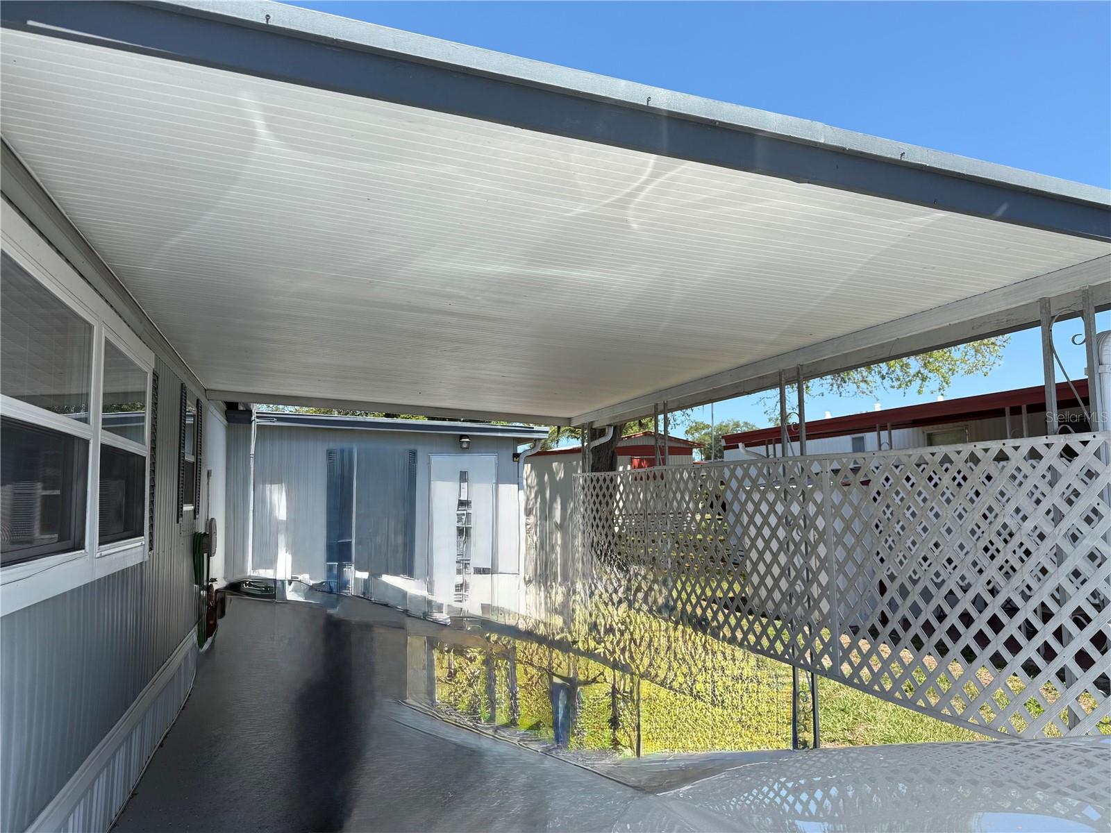 SLEEPY HOLLOW MOBILE ESTATES - Residential