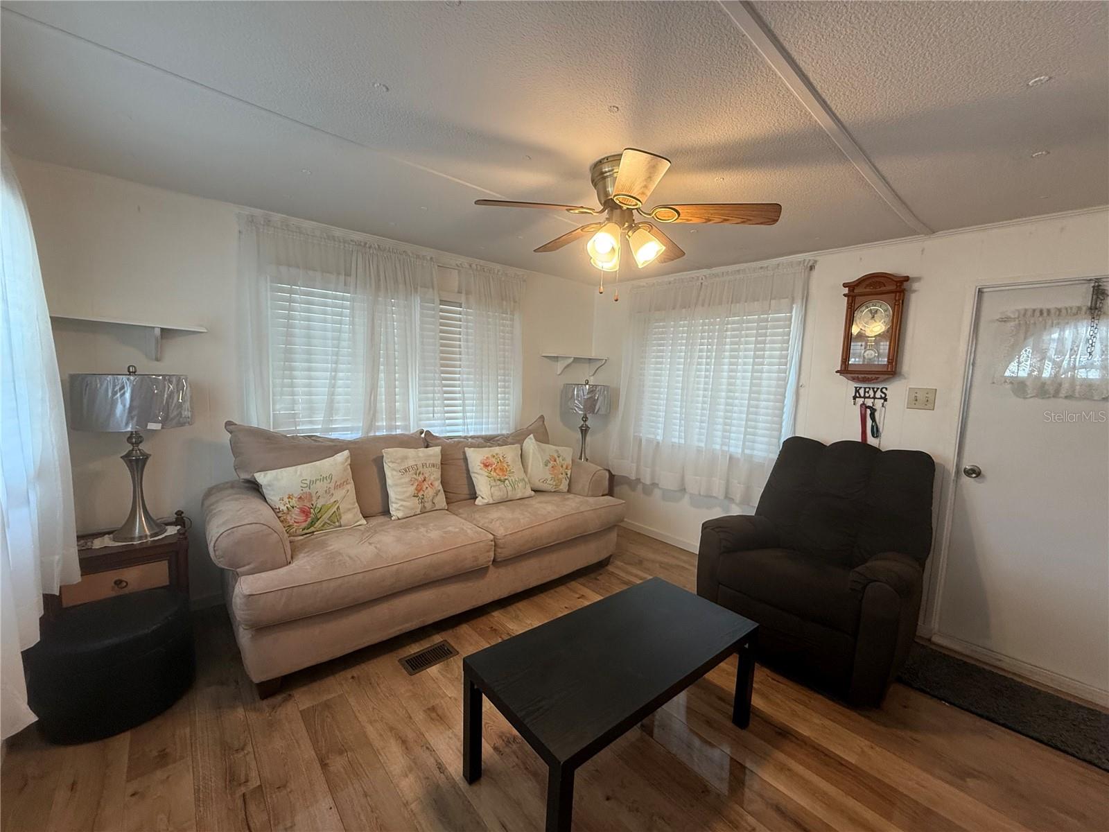 SLEEPY HOLLOW MOBILE ESTATES - Residential