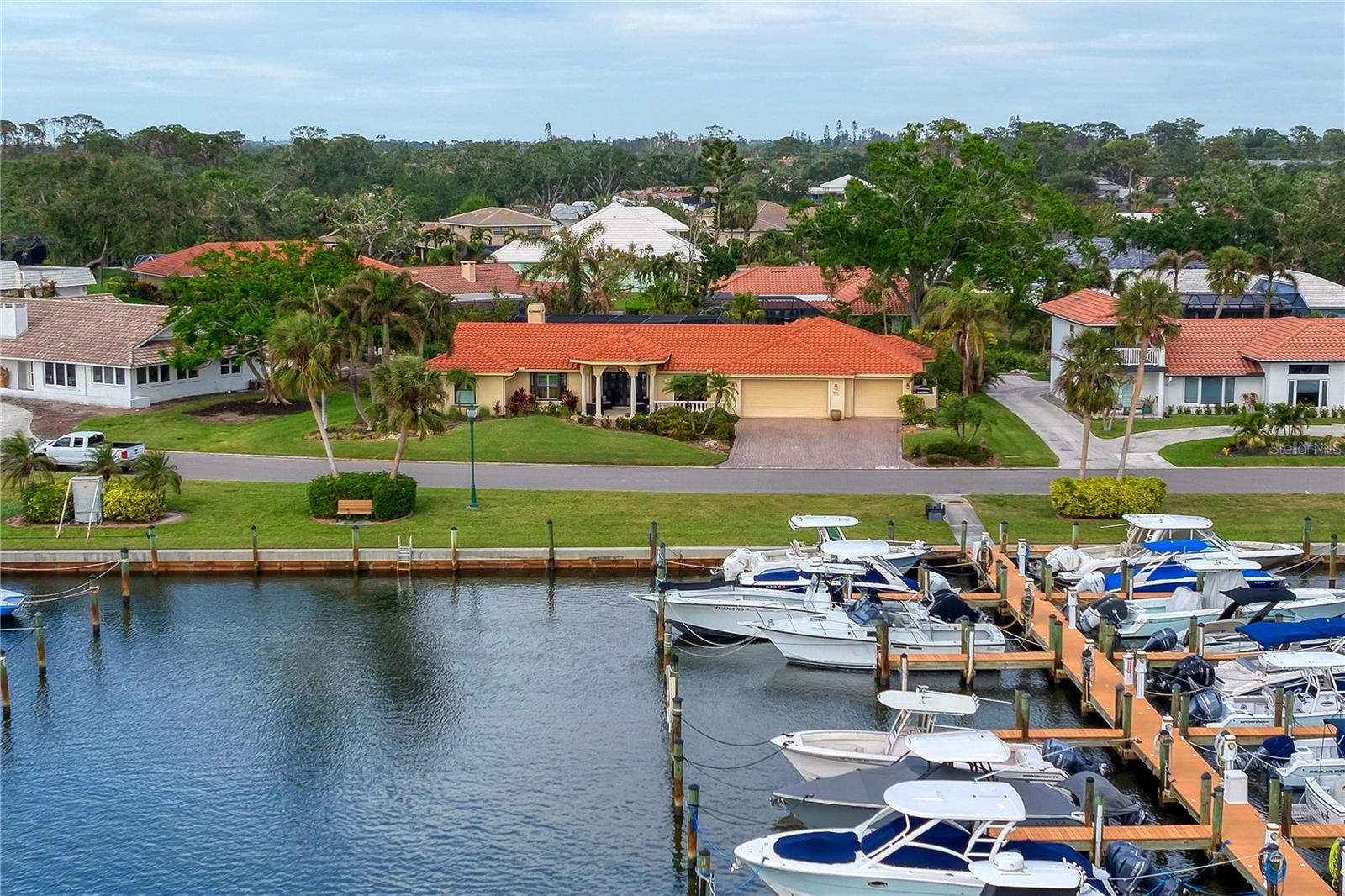 SOUTHBAY YACHT & RACQUET CLUB - Residential