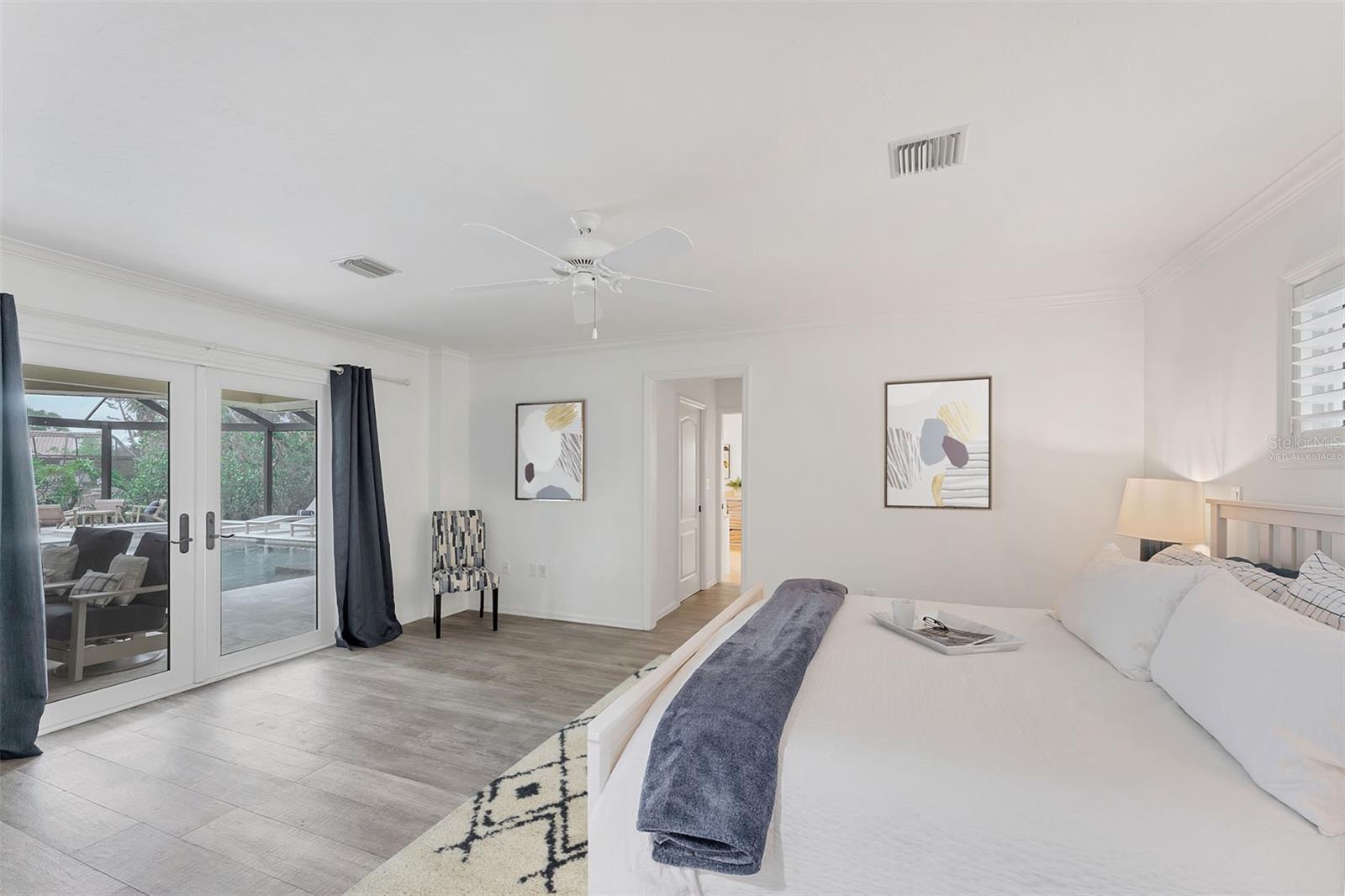 SOUTHBAY YACHT & RACQUET CLUB - Residential