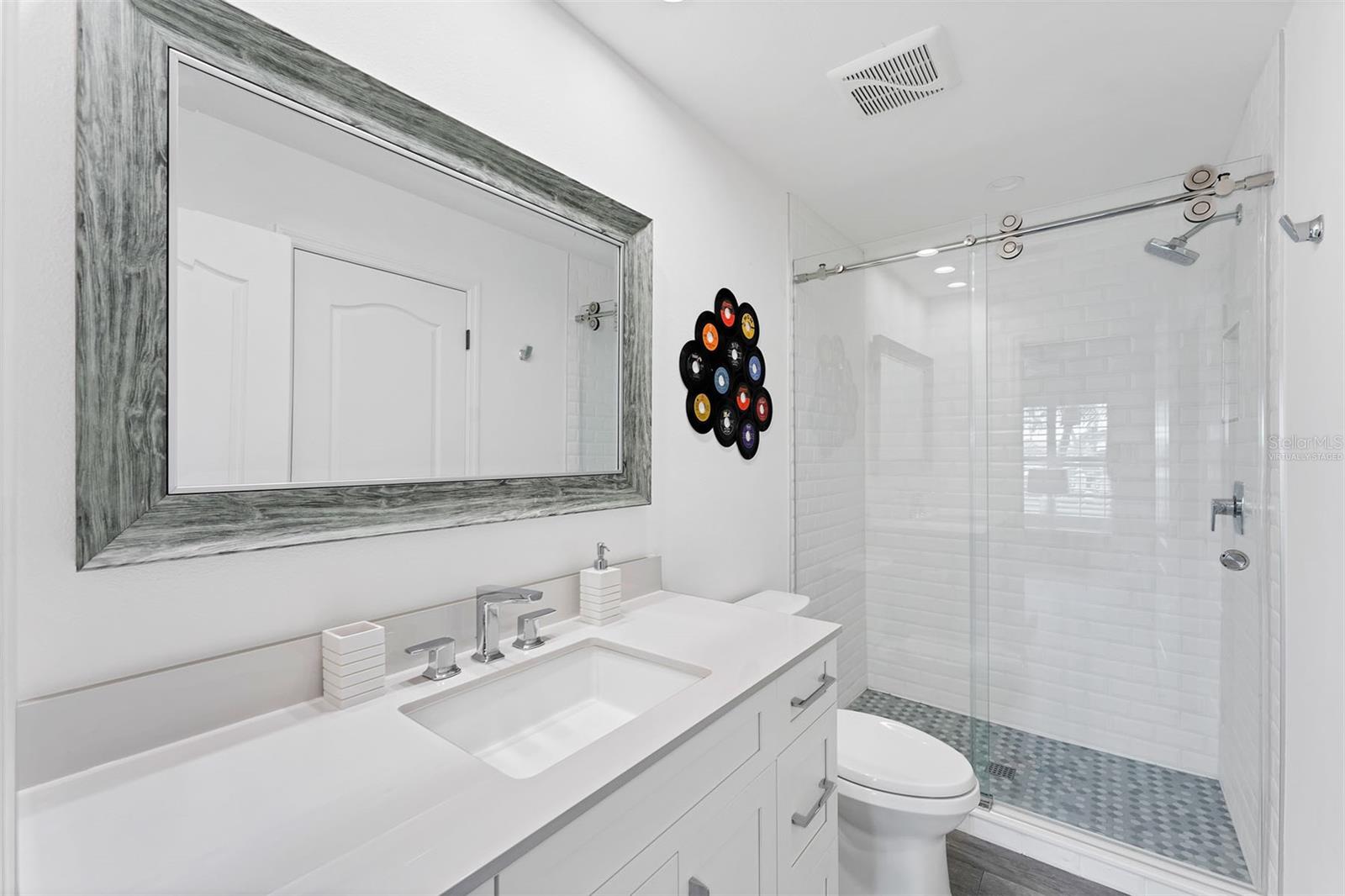 SOUTHBAY YACHT & RACQUET CLUB - Residential