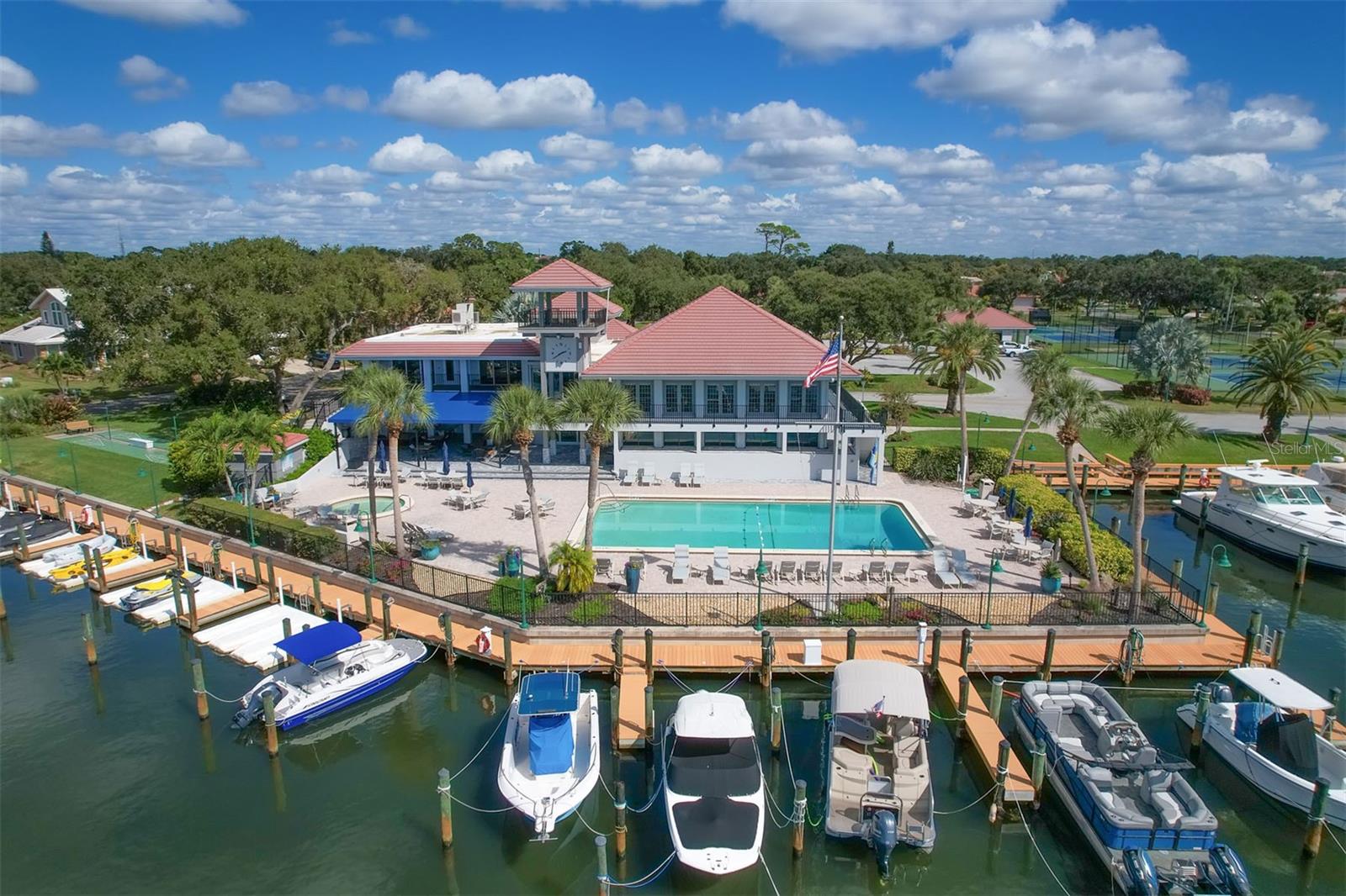 SOUTHBAY YACHT & RACQUET CLUB - Residential