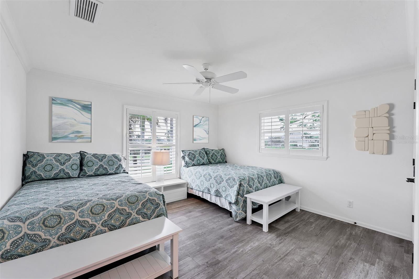 SOUTHBAY YACHT & RACQUET CLUB - Residential