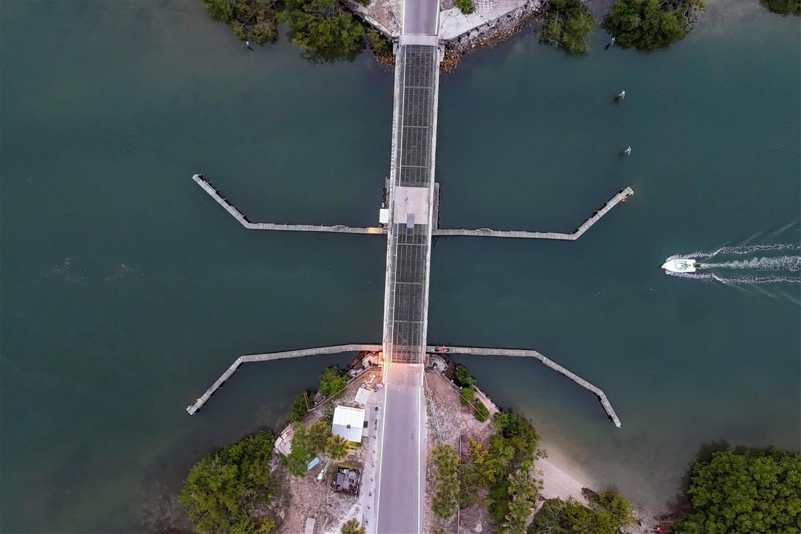 SOUTHBAY YACHT & RACQUET CLUB - Residential