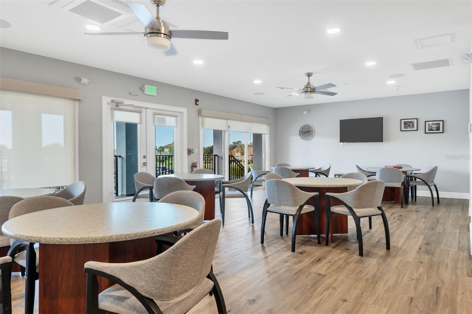 SOUTHBAY YACHT & RACQUET CLUB - Residential