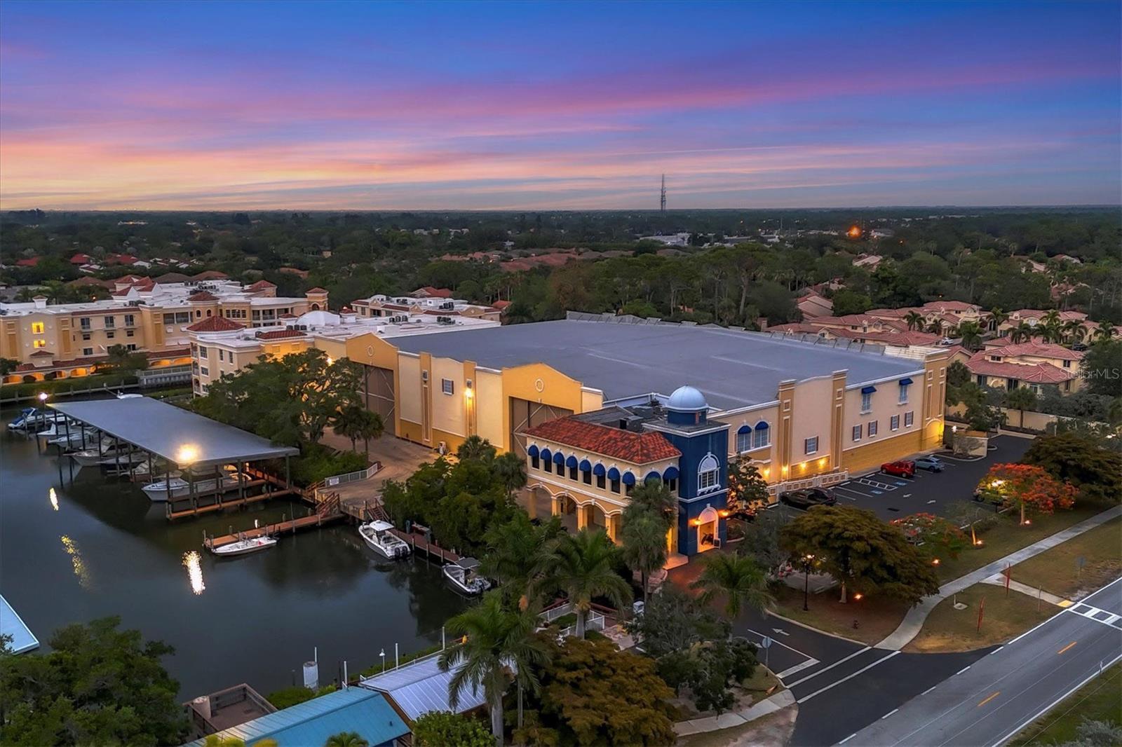 SOUTHBAY YACHT & RACQUET CLUB - Residential