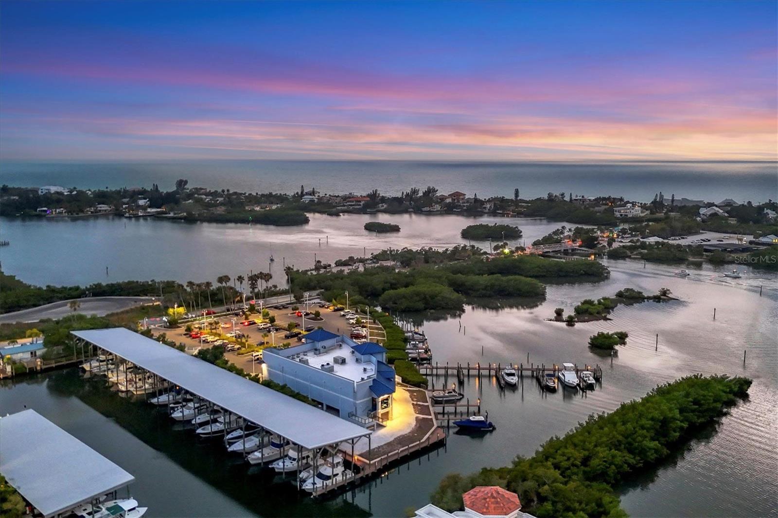 SOUTHBAY YACHT & RACQUET CLUB - Residential