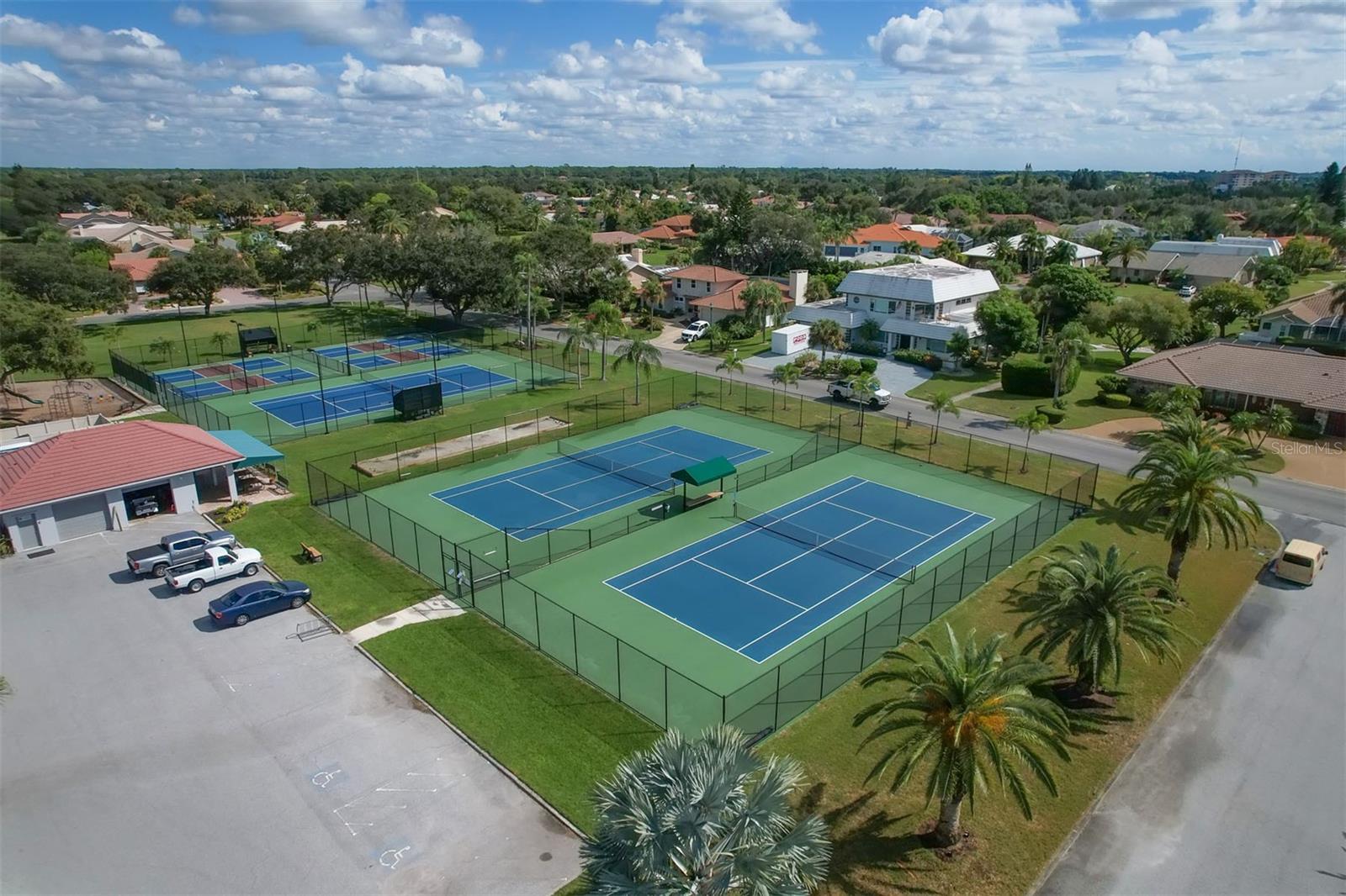 SOUTHBAY YACHT & RACQUET CLUB - Residential