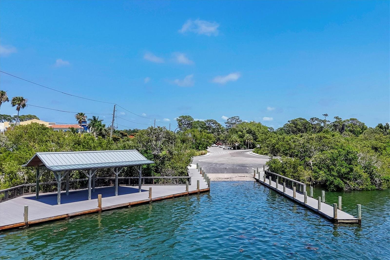SOUTHBAY YACHT & RACQUET CLUB - Residential