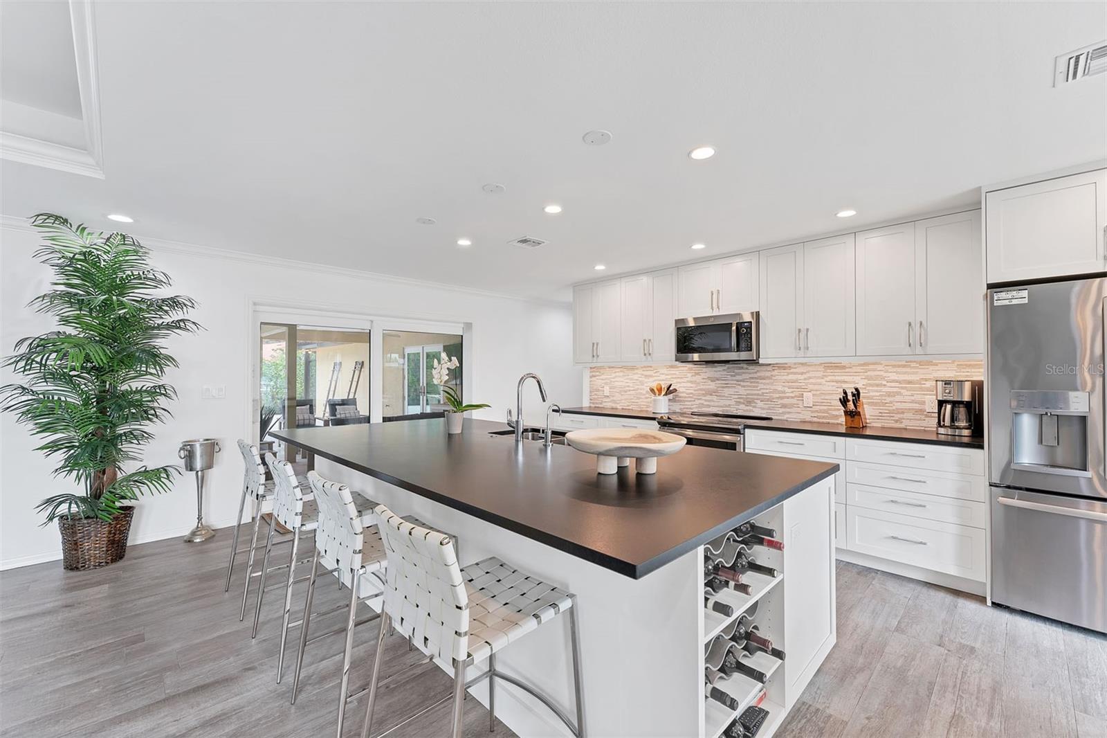 SOUTHBAY YACHT & RACQUET CLUB - Residential