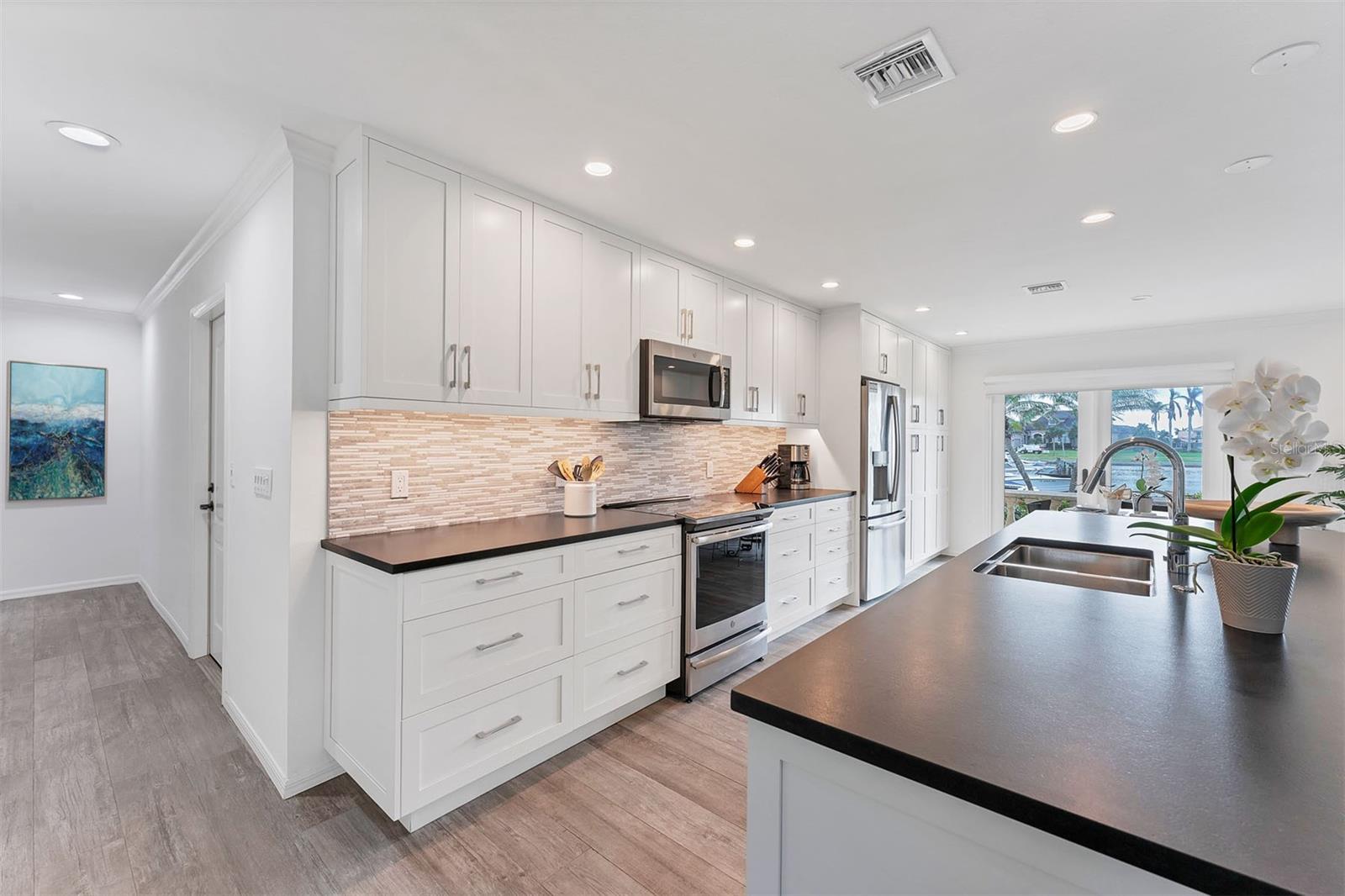 SOUTHBAY YACHT & RACQUET CLUB - Residential