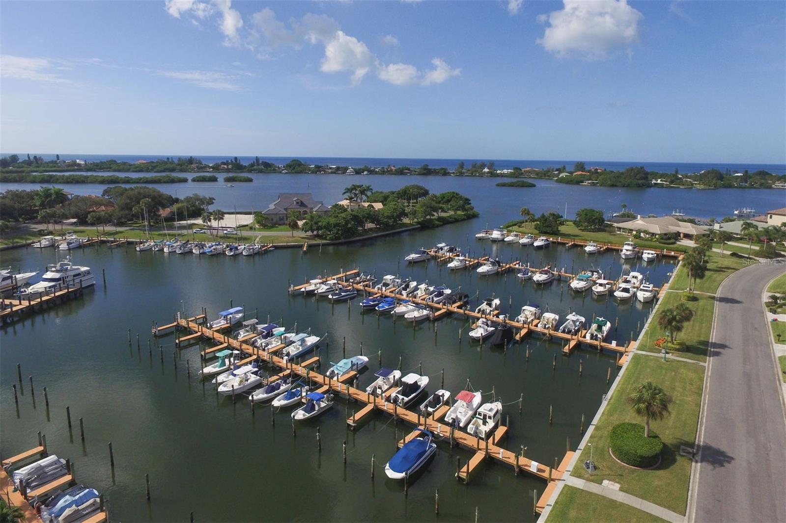 SOUTHBAY YACHT & RACQUET CLUB - Residential
