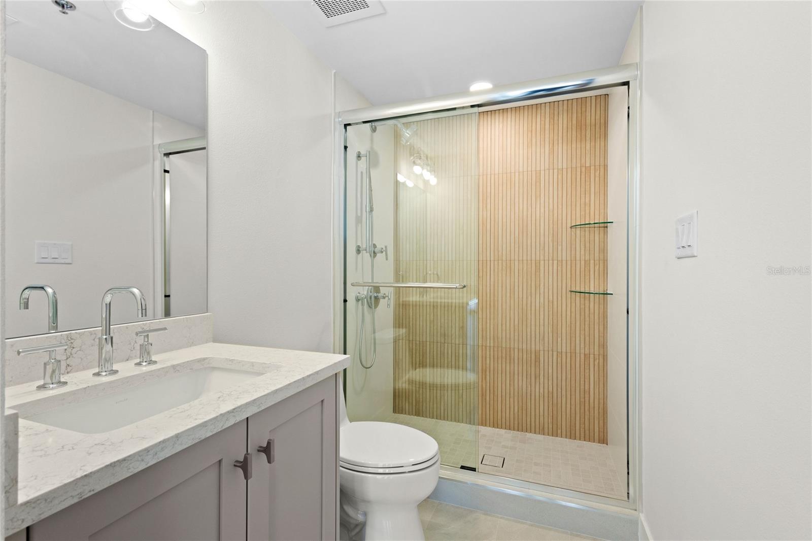 PIERRE - Residential