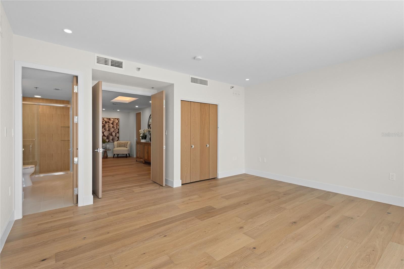 PIERRE - Residential