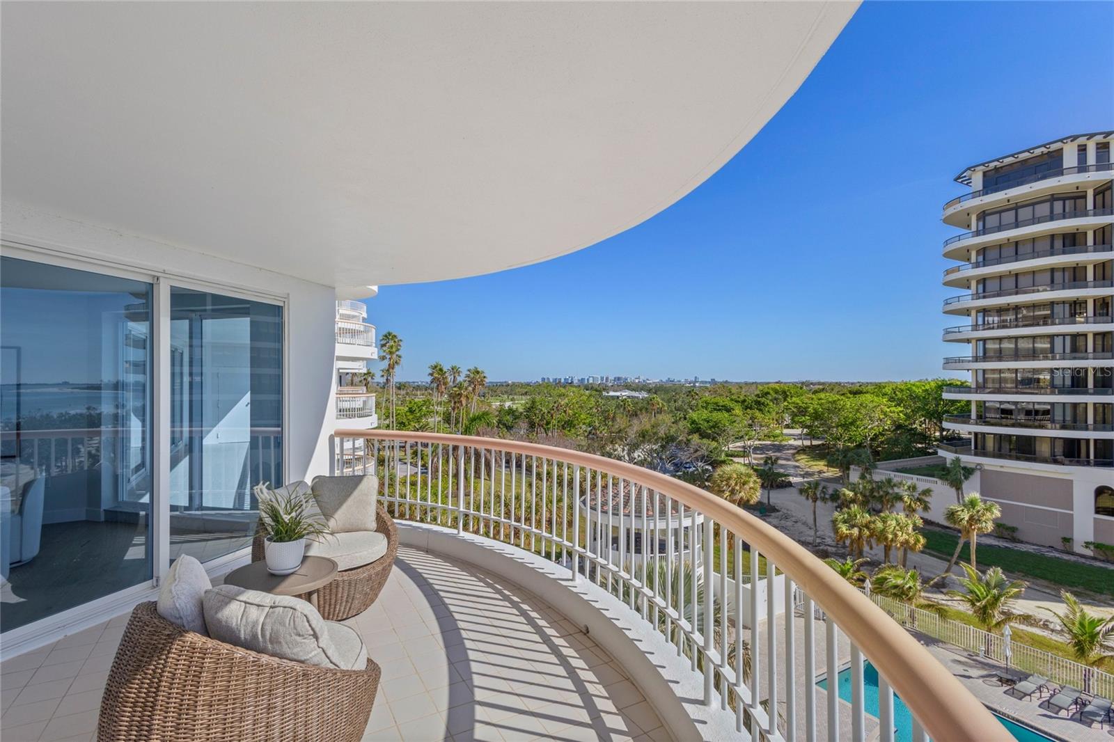 PIERRE - Residential