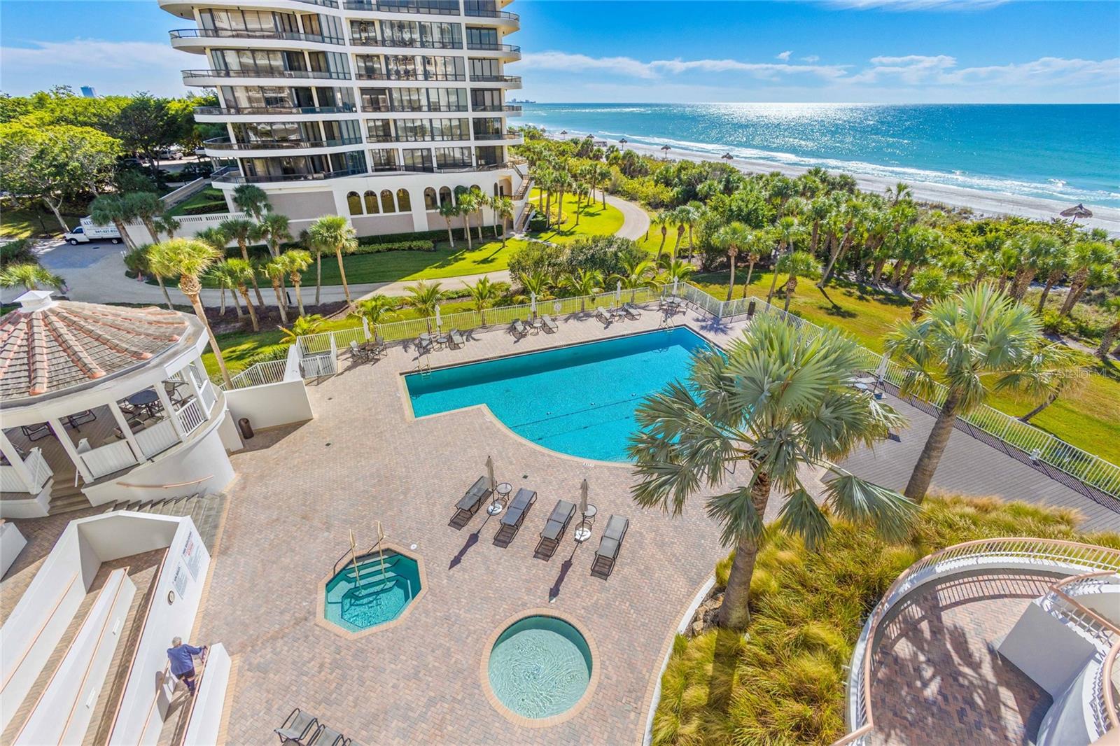 PIERRE - Residential