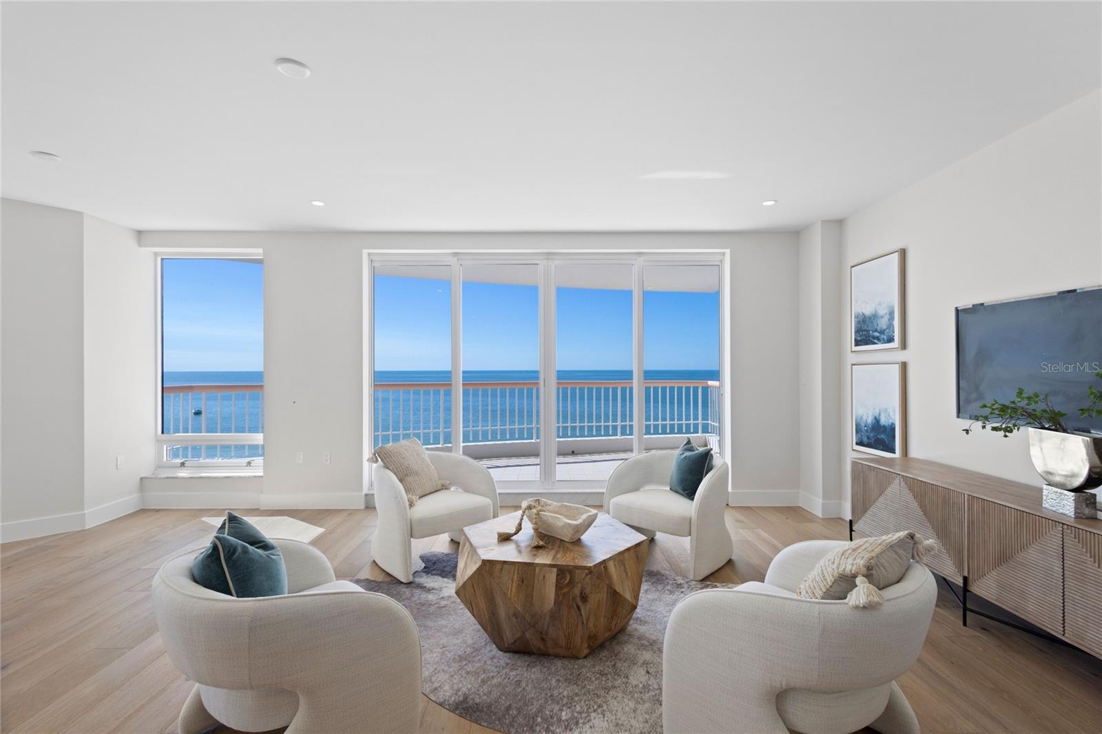 PIERRE - Residential