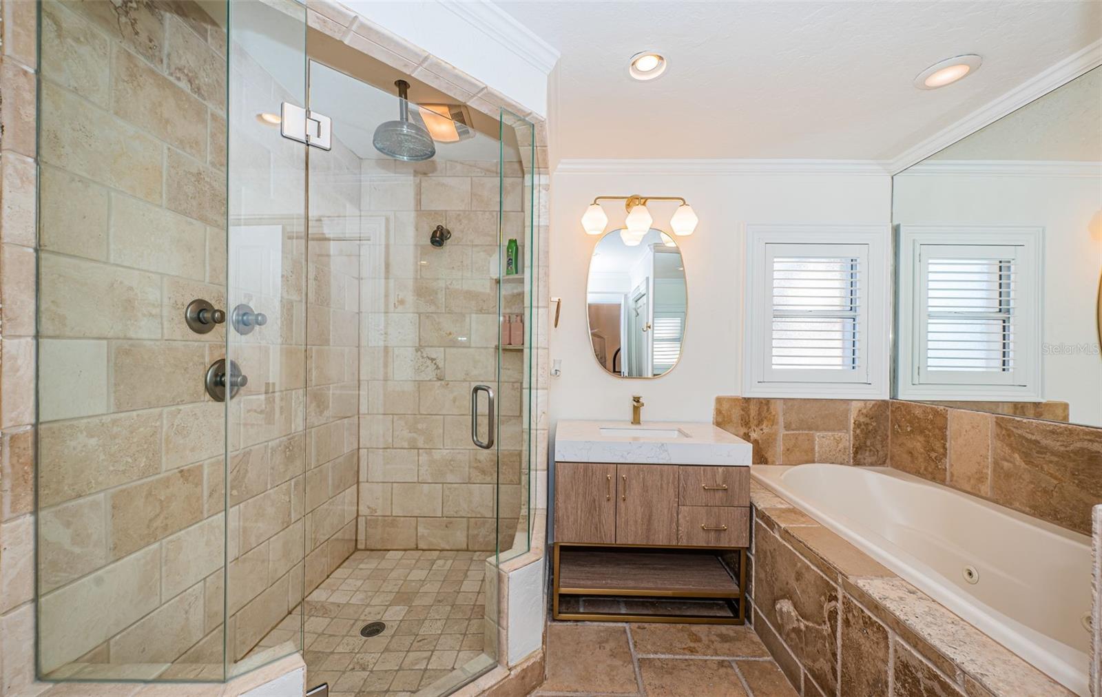 SOUTH CSWY ISLE YACHT CLUB ADD - Residential