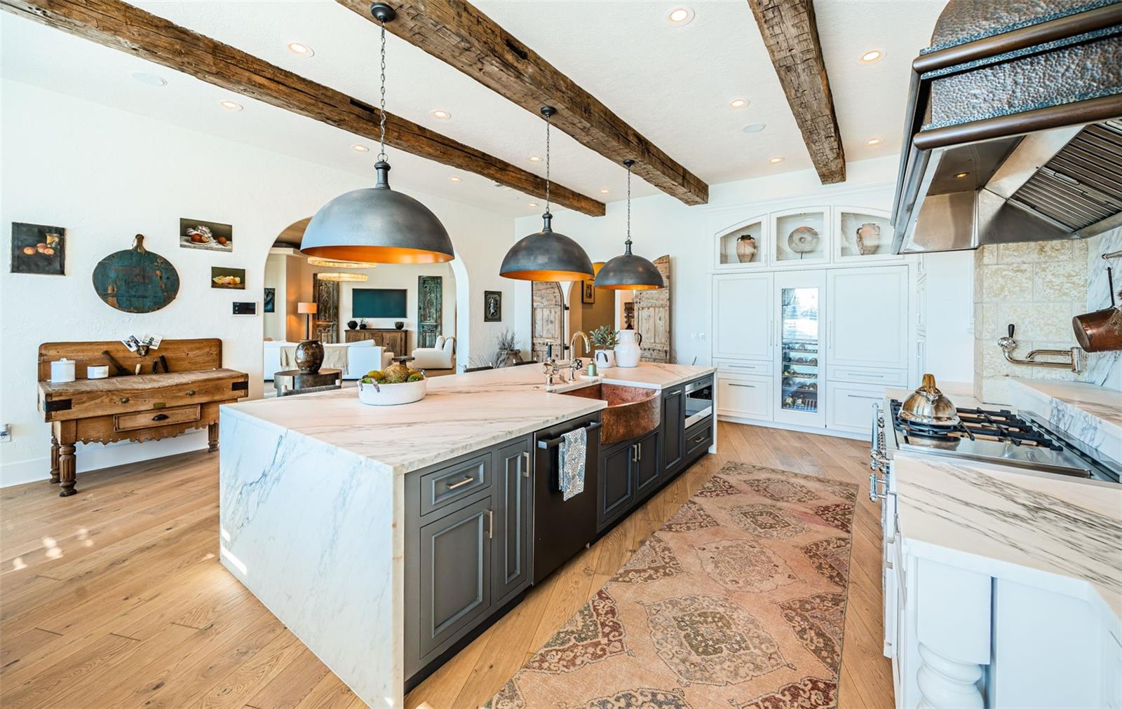 SOUTH CSWY ISLE YACHT CLUB ADD - Residential