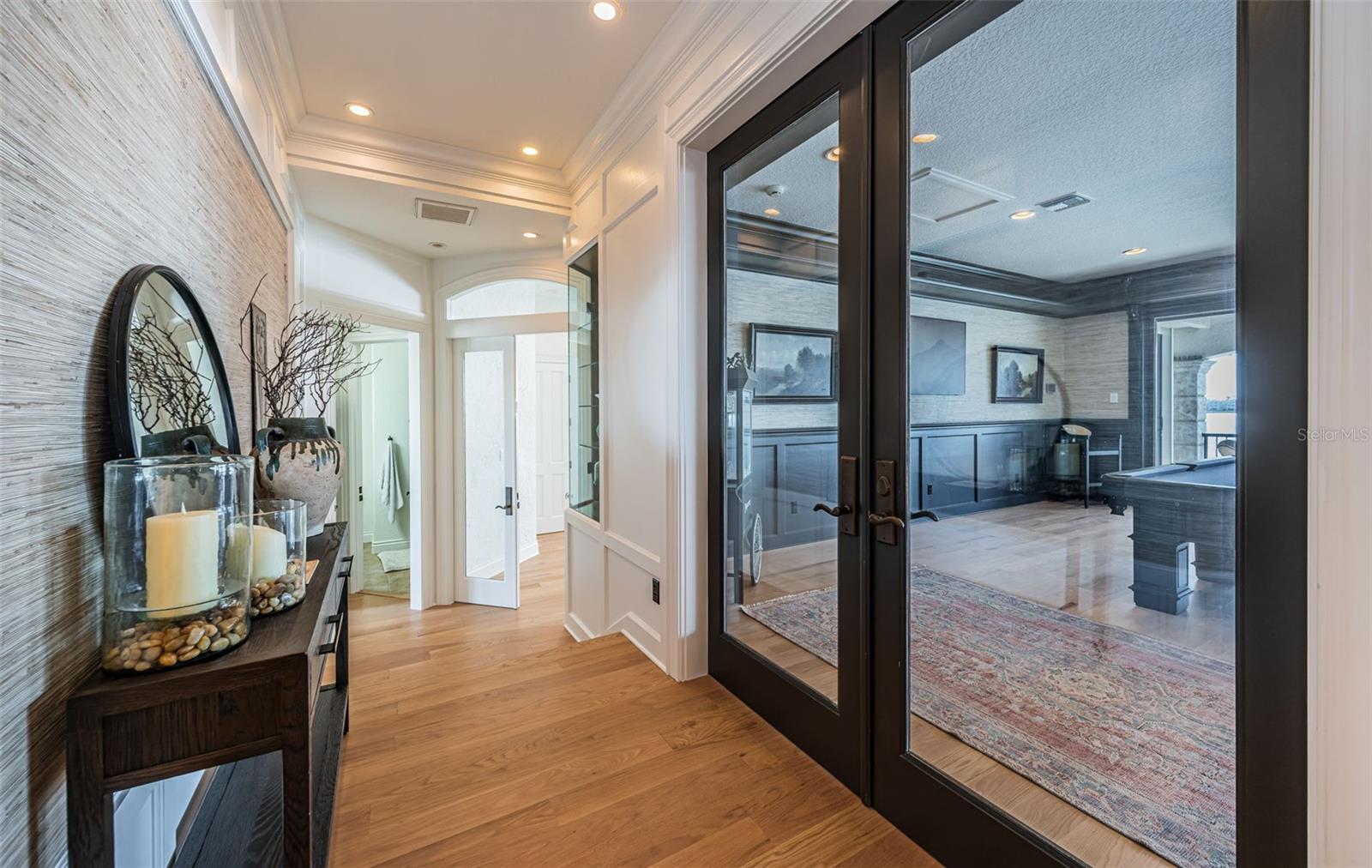 SOUTH CSWY ISLE YACHT CLUB ADD - Residential