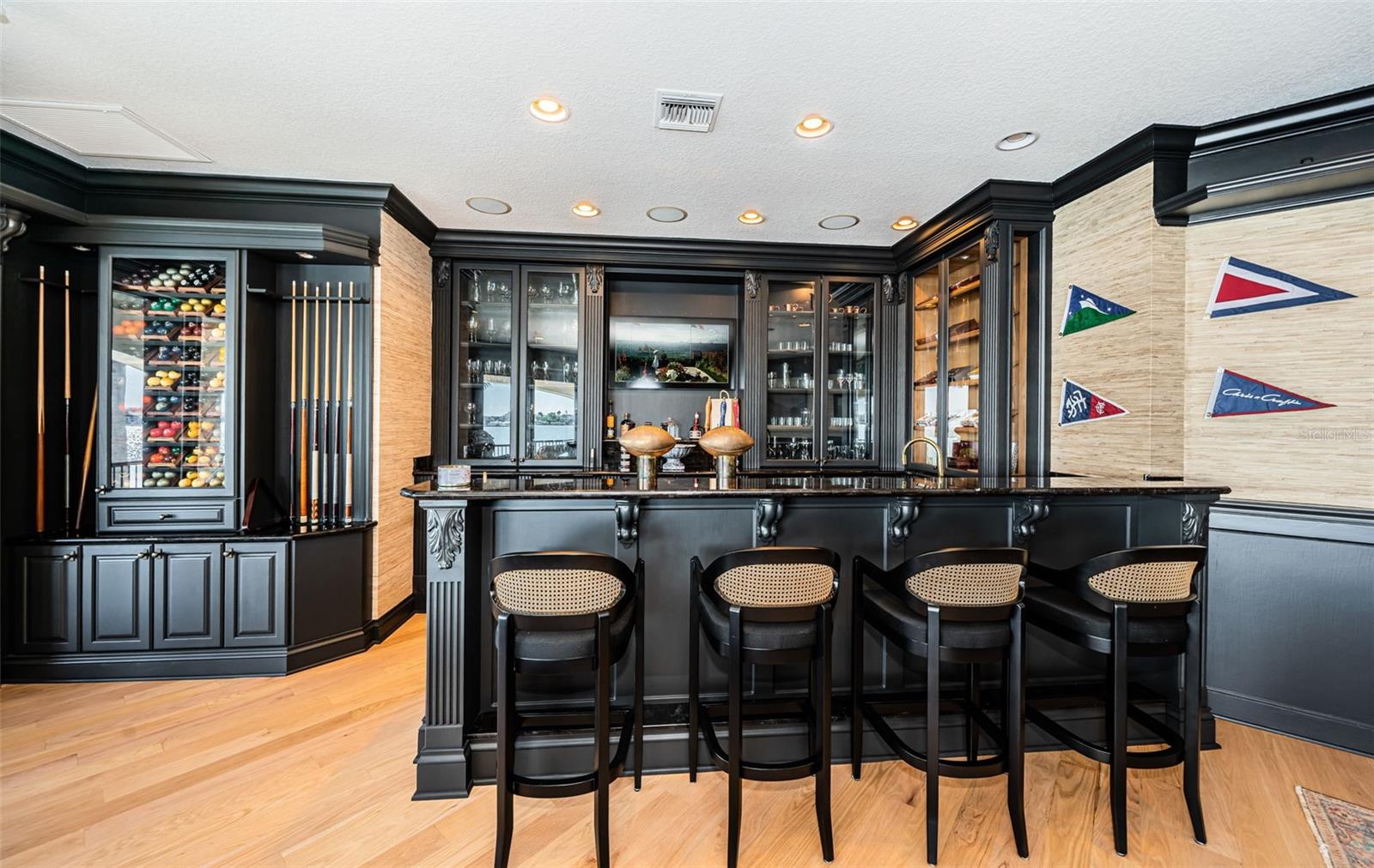 SOUTH CSWY ISLE YACHT CLUB ADD - Residential