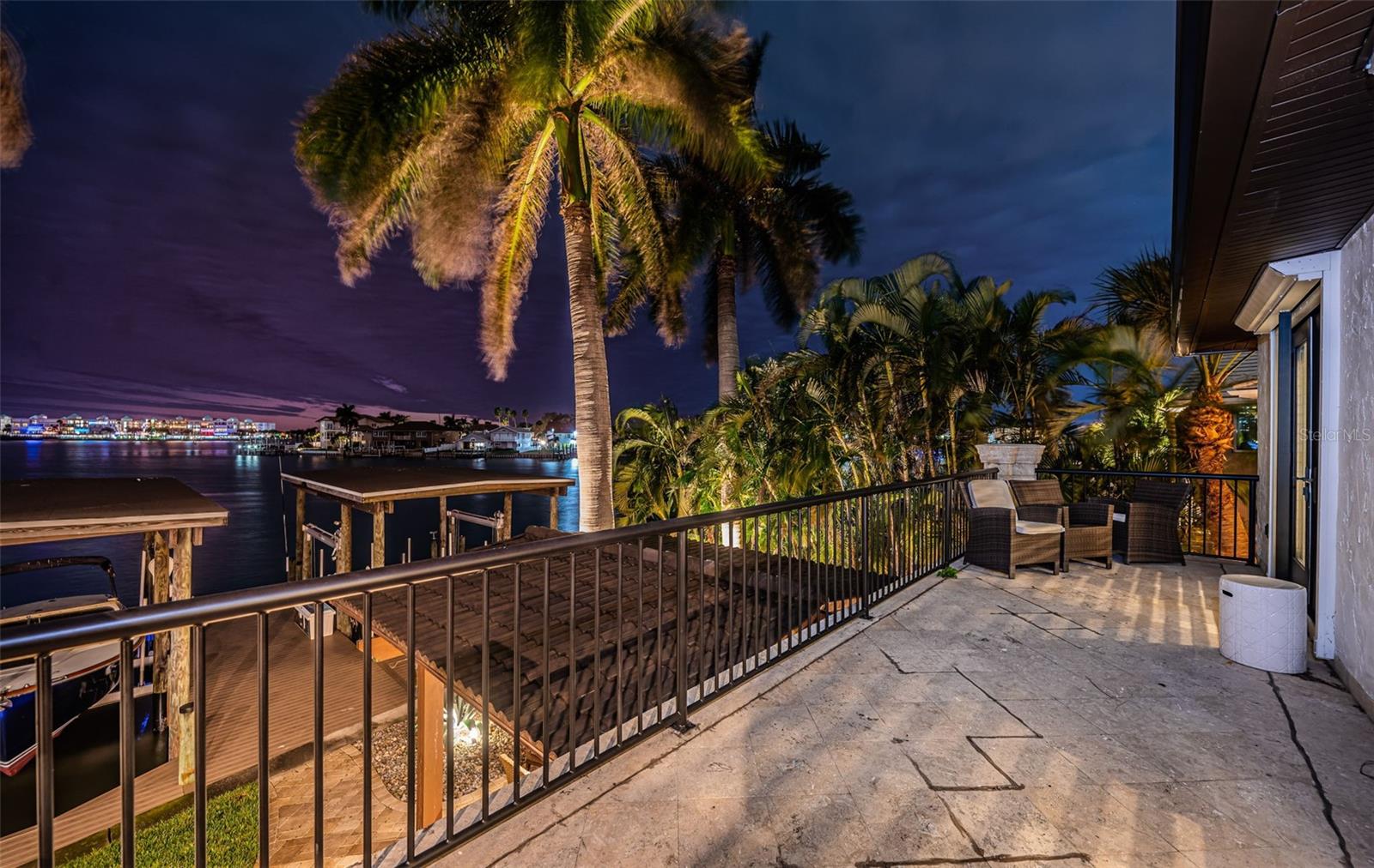 SOUTH CSWY ISLE YACHT CLUB ADD - Residential