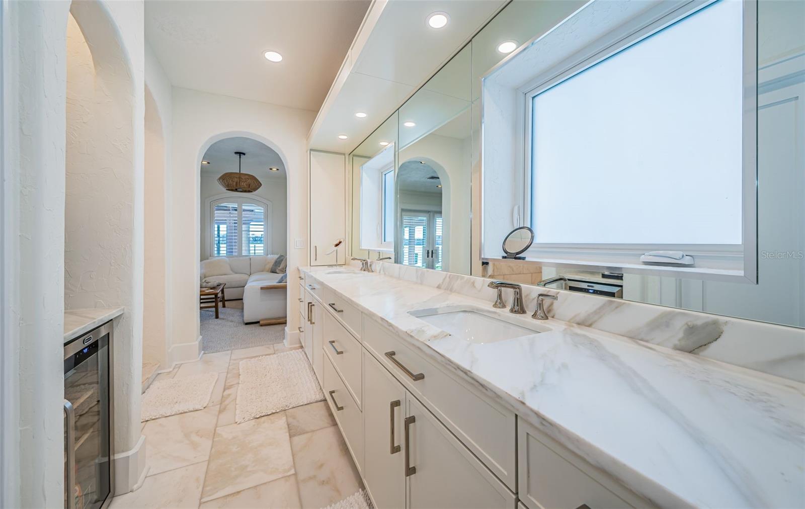 SOUTH CSWY ISLE YACHT CLUB ADD - Residential