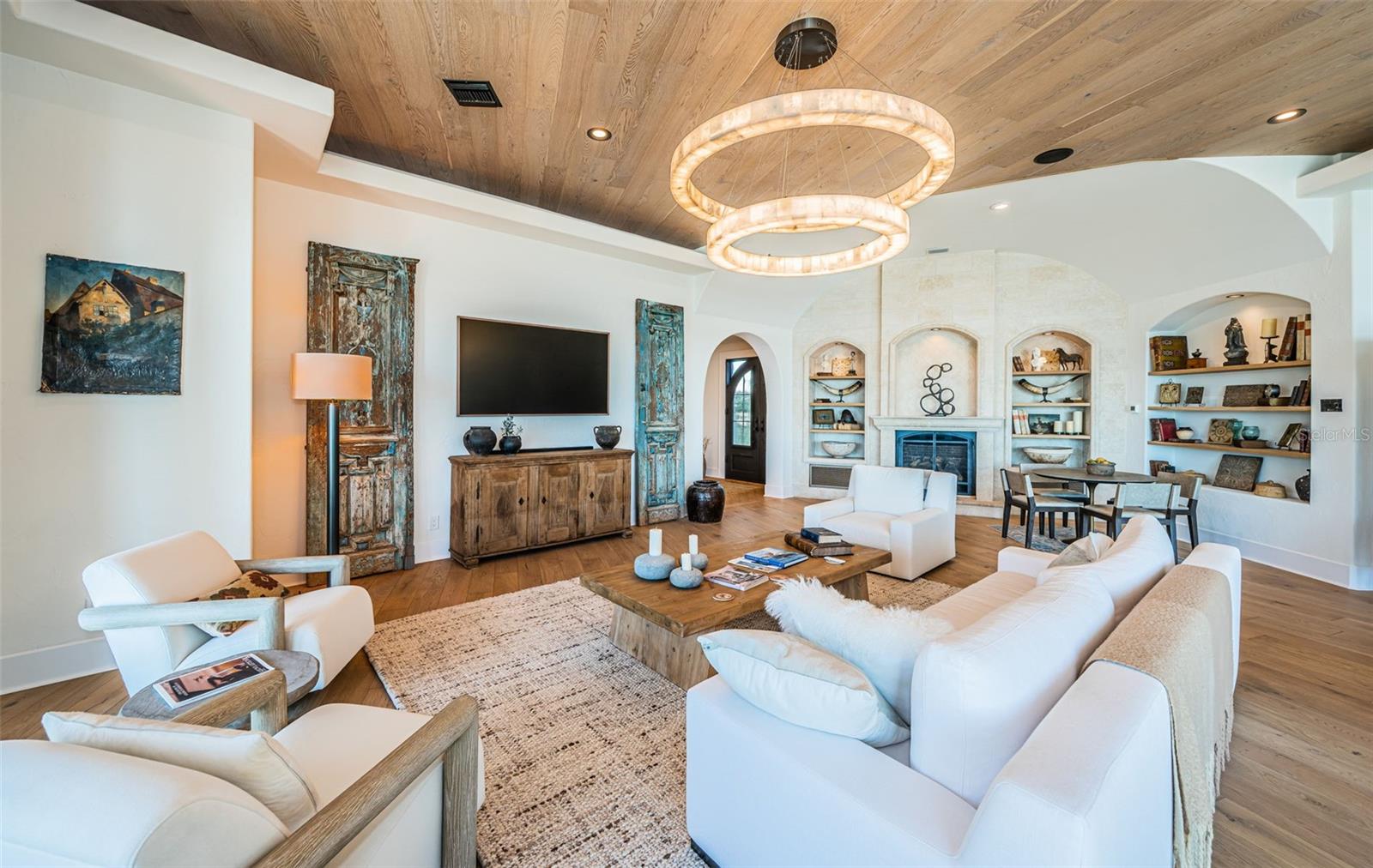 SOUTH CSWY ISLE YACHT CLUB ADD - Residential