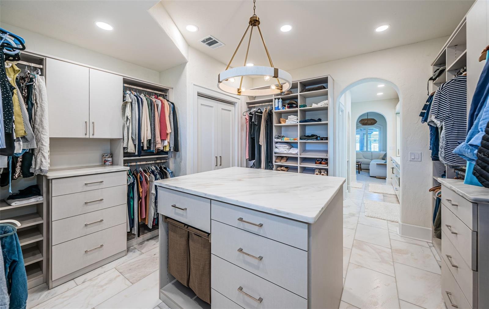 SOUTH CSWY ISLE YACHT CLUB ADD - Residential