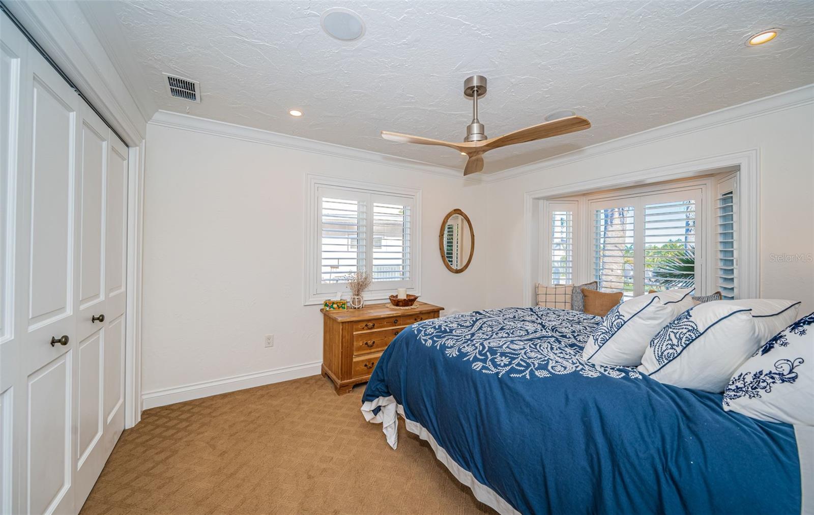 SOUTH CSWY ISLE YACHT CLUB ADD - Residential