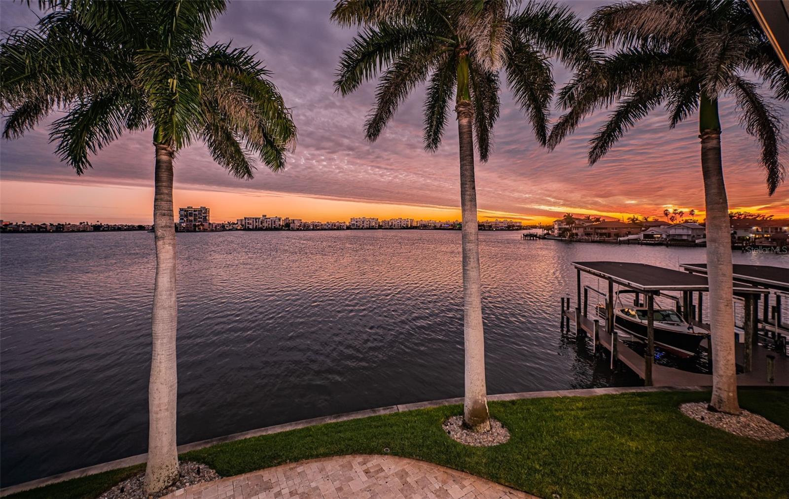 SOUTH CSWY ISLE YACHT CLUB ADD - Residential