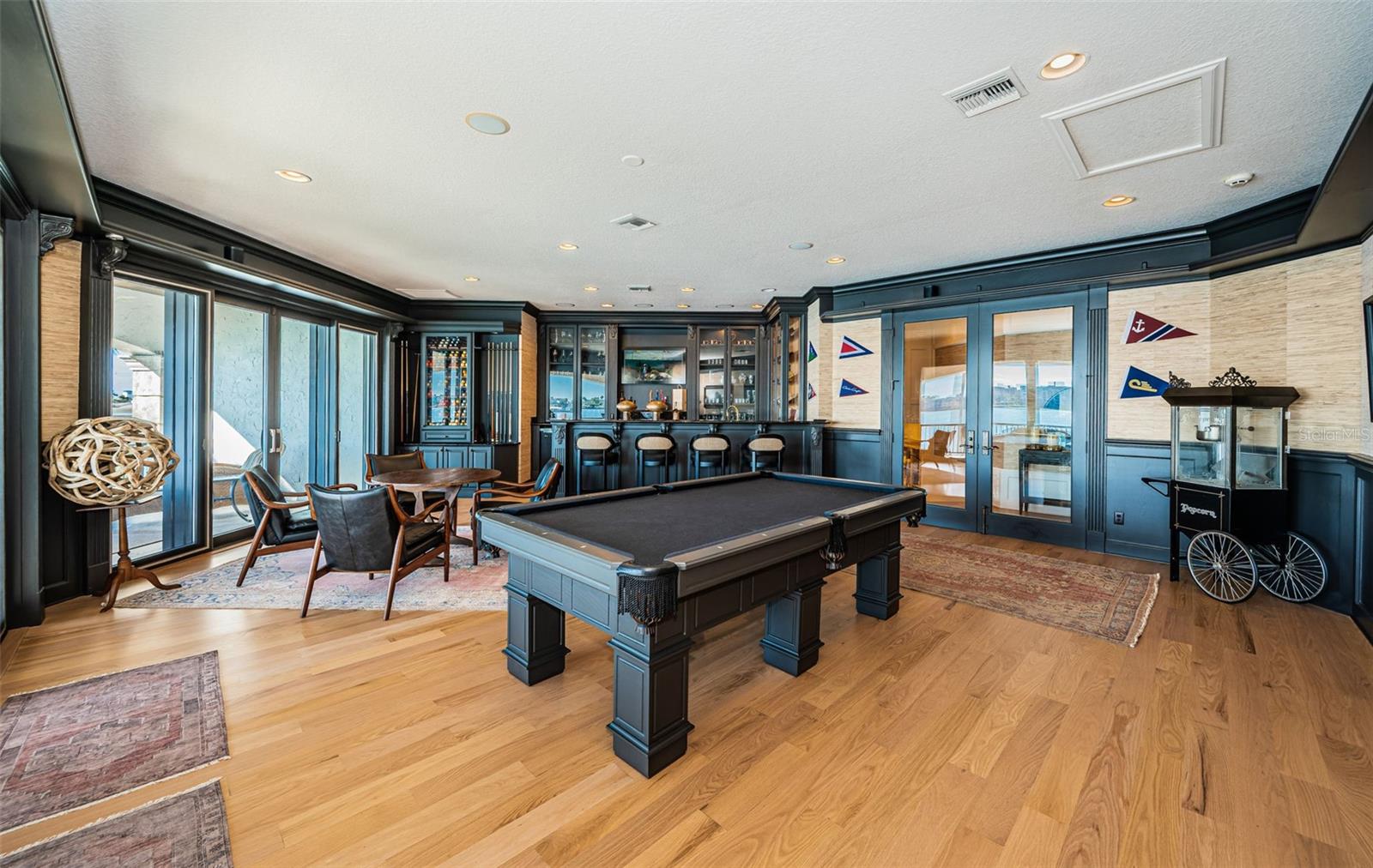 SOUTH CSWY ISLE YACHT CLUB ADD - Residential