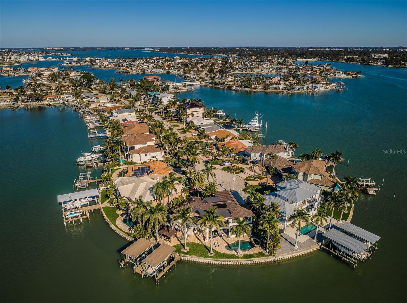 SOUTH CSWY ISLE YACHT CLUB ADD - Residential