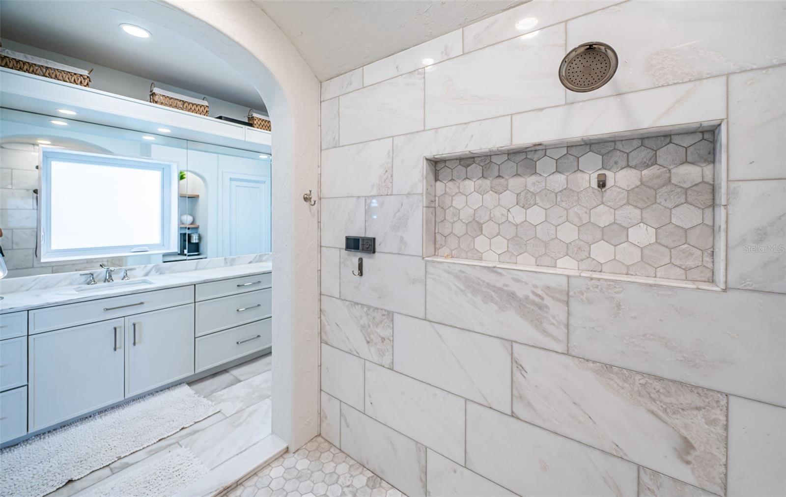 SOUTH CSWY ISLE YACHT CLUB ADD - Residential