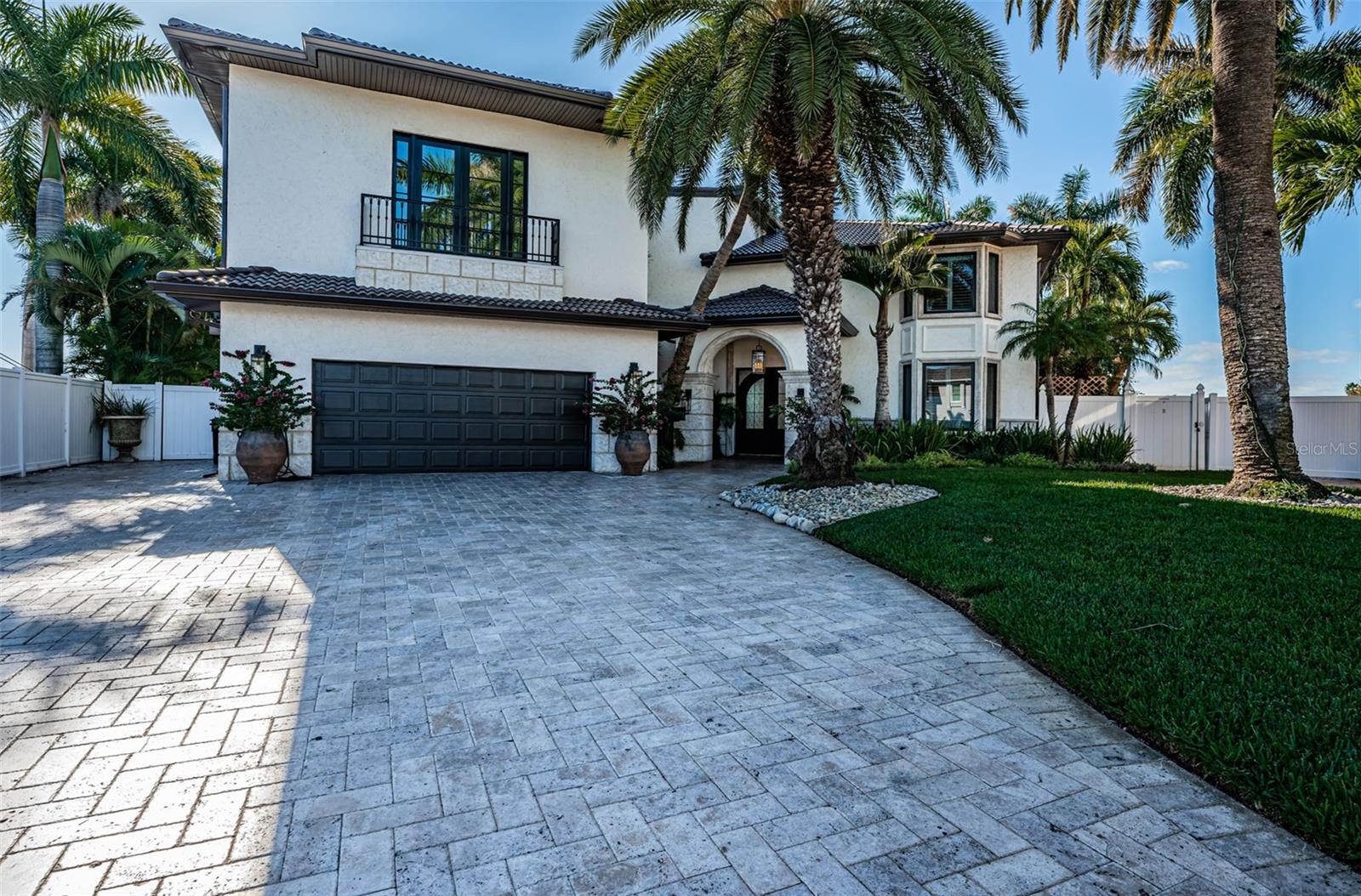 SOUTH CSWY ISLE YACHT CLUB ADD - Residential