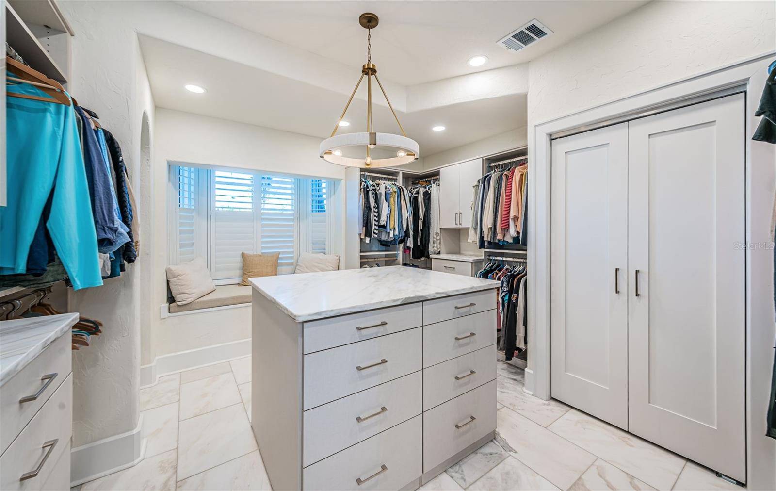 SOUTH CSWY ISLE YACHT CLUB ADD - Residential