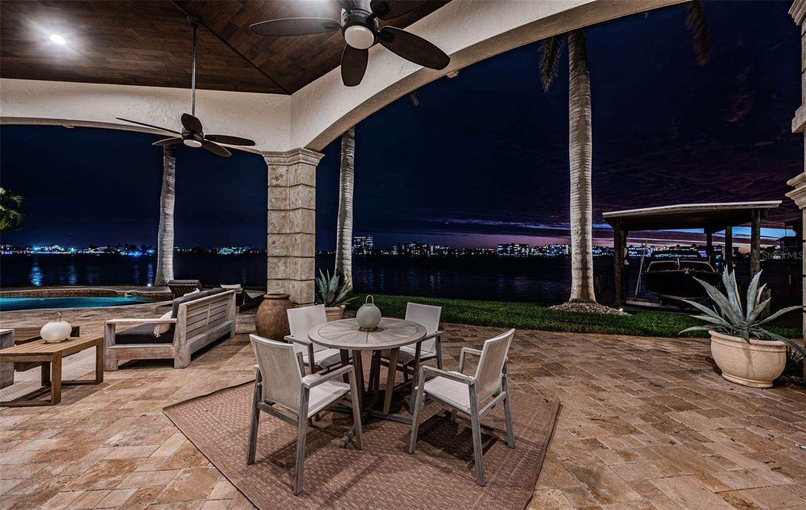 SOUTH CSWY ISLE YACHT CLUB ADD - Residential