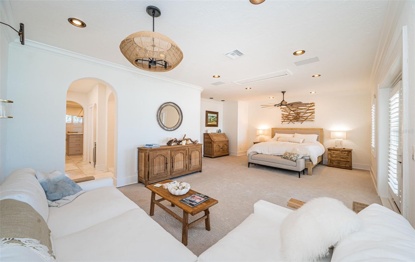 SOUTH CSWY ISLE YACHT CLUB ADD - Residential