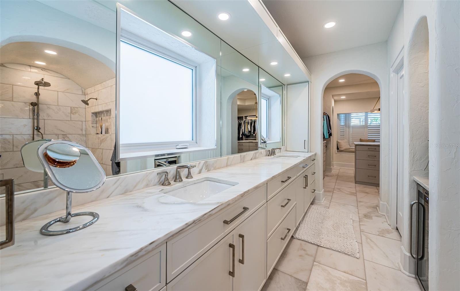 SOUTH CSWY ISLE YACHT CLUB ADD - Residential