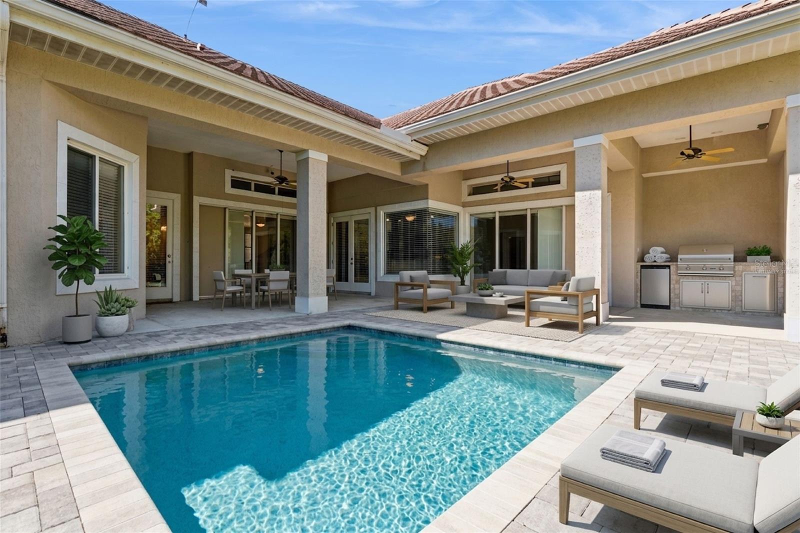 FOXBOROUGH FARMS - Residential