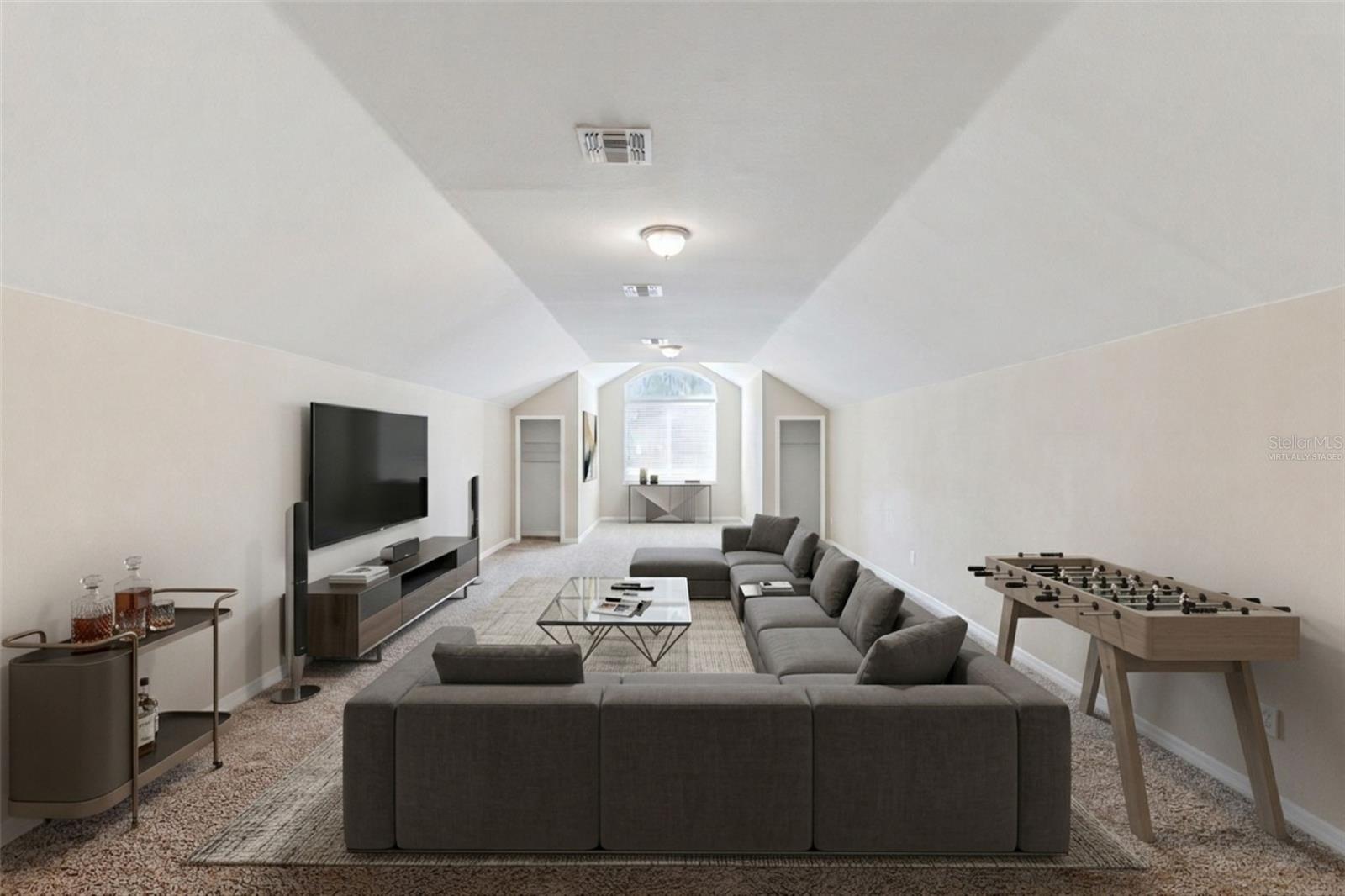 FOXBOROUGH FARMS - Residential