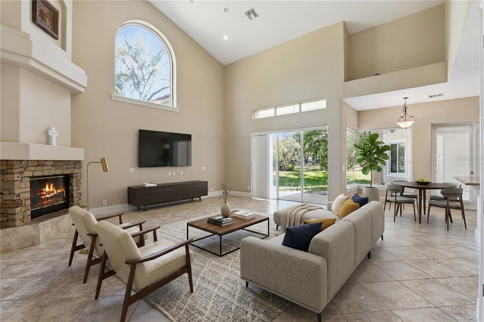 FOXBOROUGH FARMS - Residential