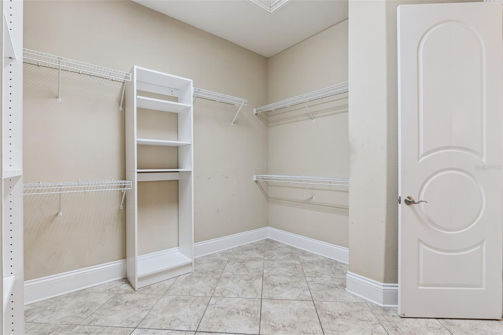 FOXBOROUGH FARMS - Residential