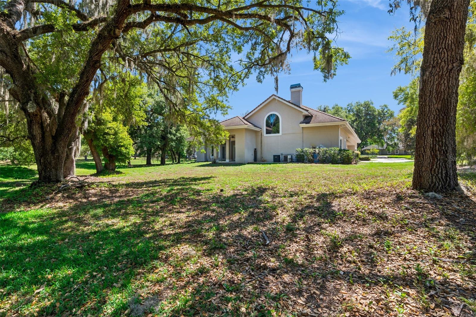 FOXBOROUGH FARMS - Residential