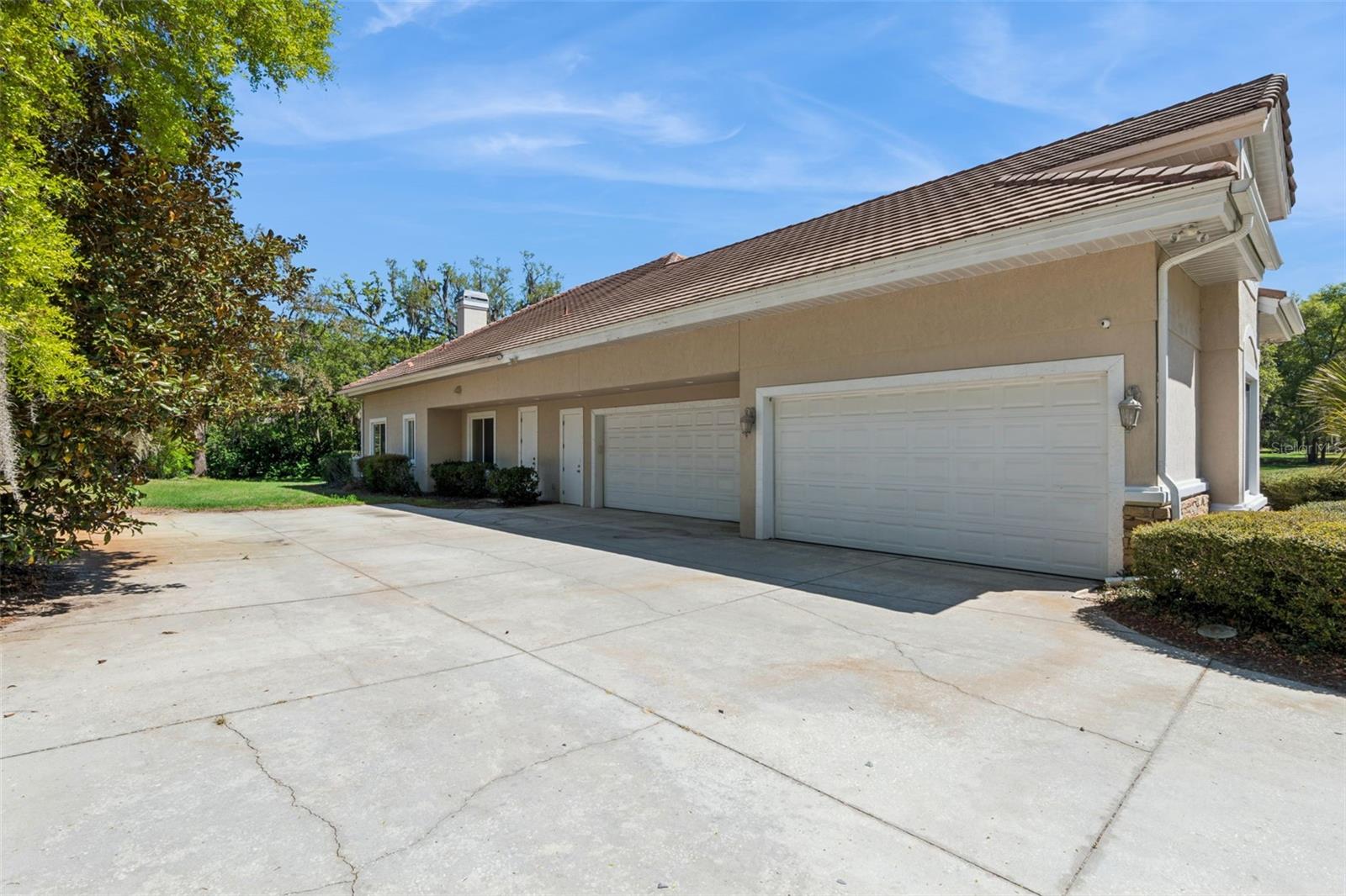 FOXBOROUGH FARMS - Residential