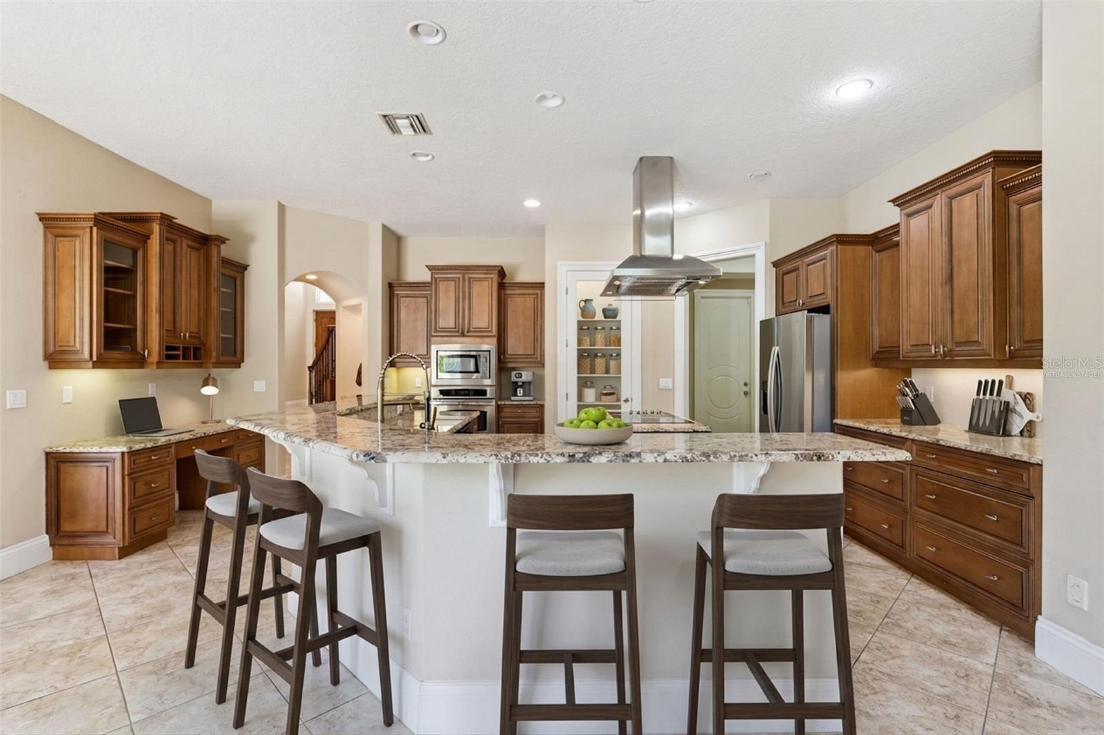 FOXBOROUGH FARMS - Residential