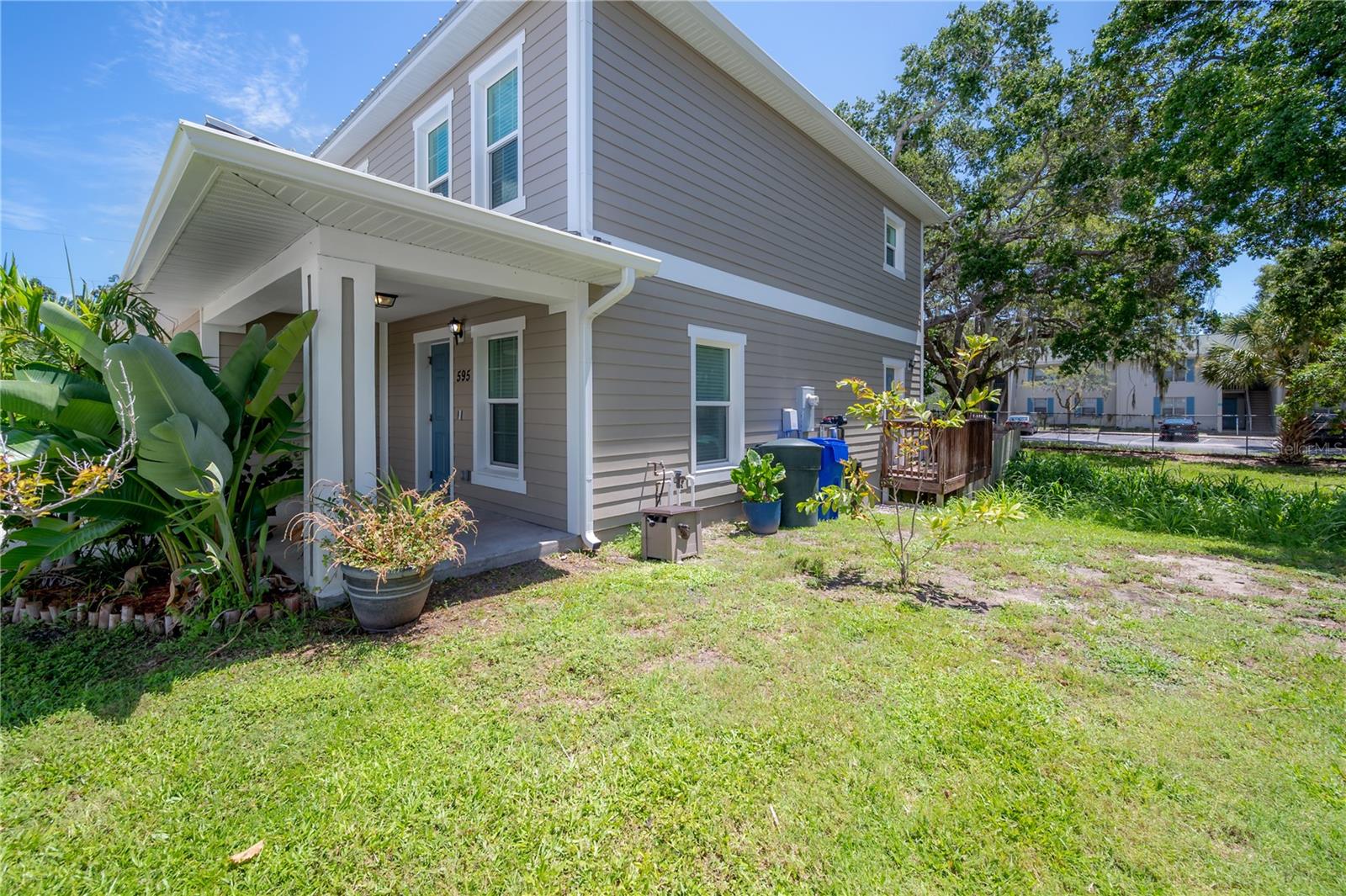 SHADY GROVE TWNHMS - Residential Lease