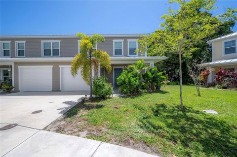 595 SHADY GROVE DRIVE DUNEDIN FL 34698